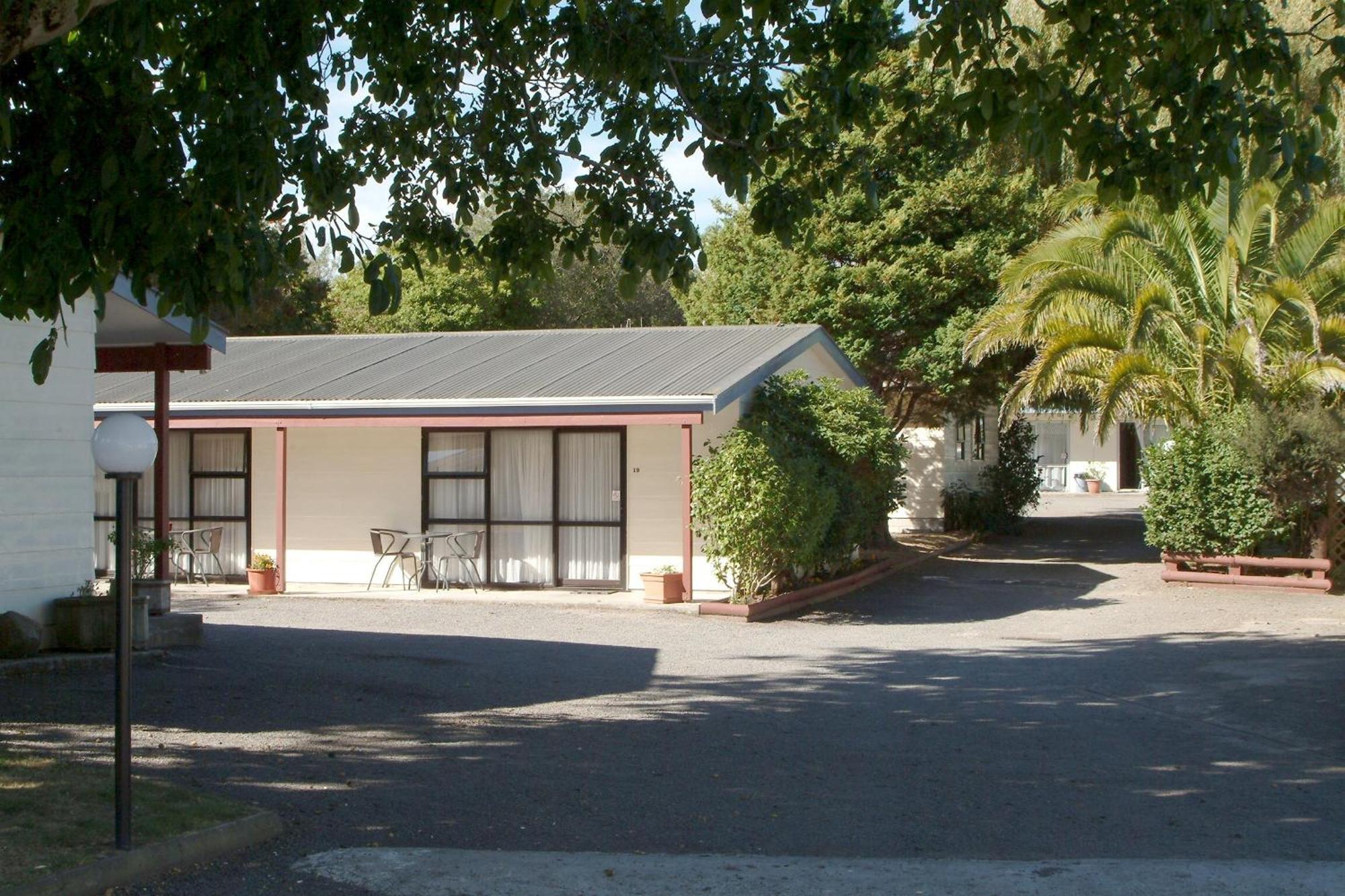 Camellia Court Family Motel Taupo Eksteriør bilde