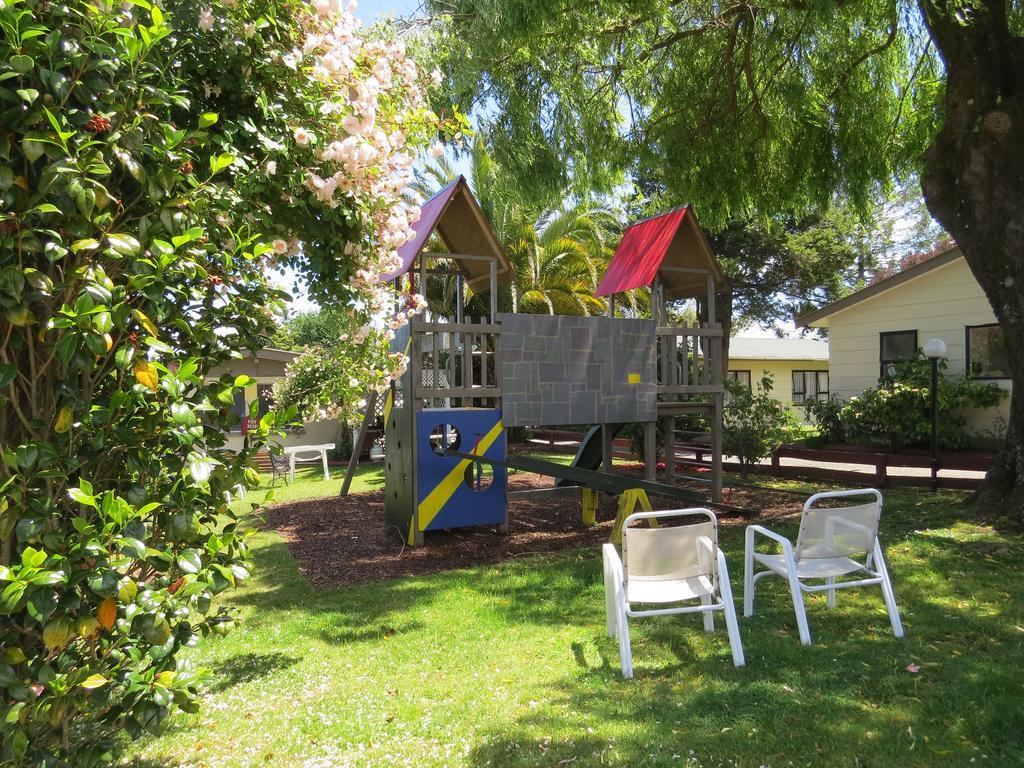 Camellia Court Family Motel Taupo Eksteriør bilde